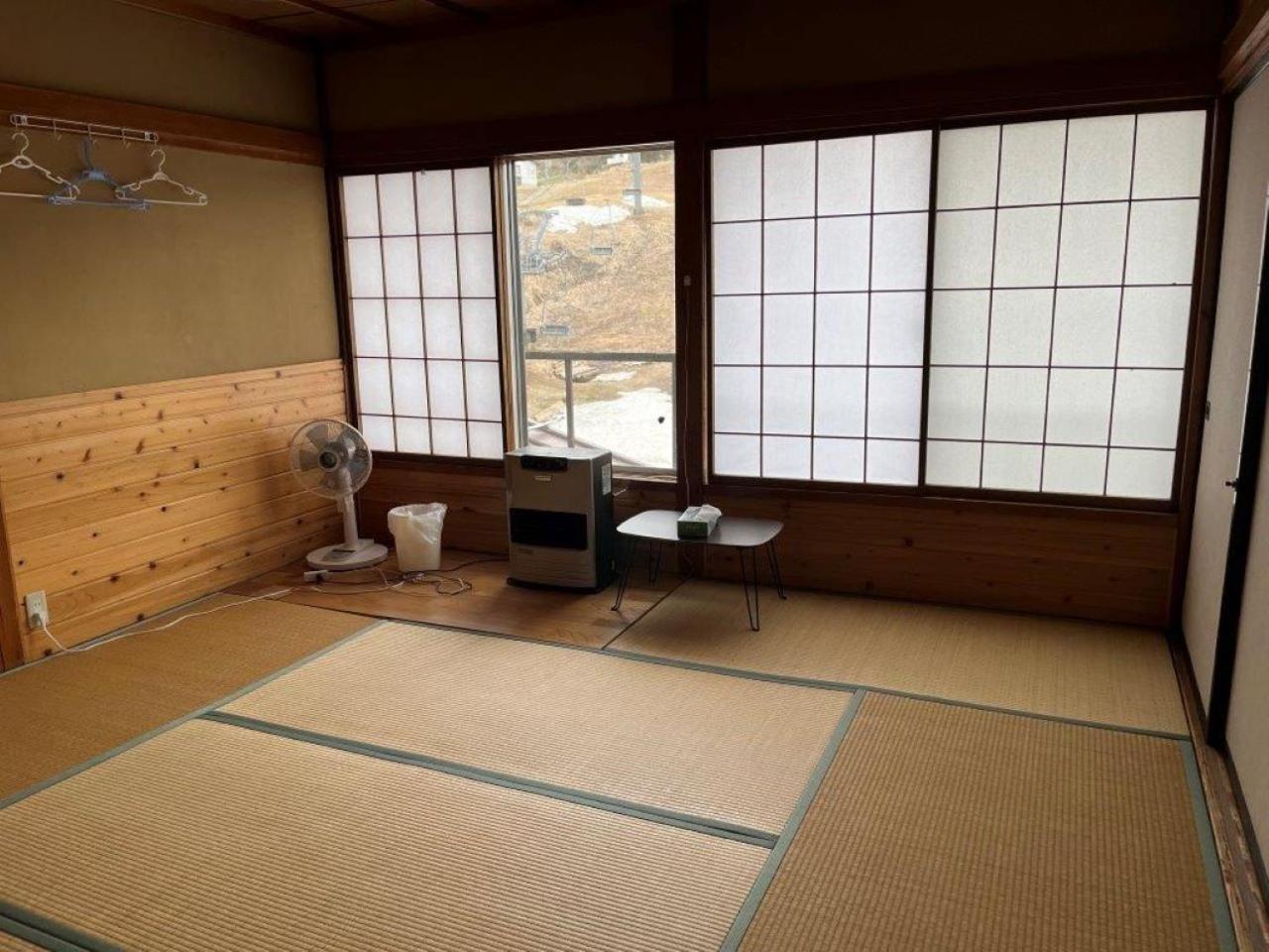 Futago Cabin Minamiuonuma Екстериор снимка